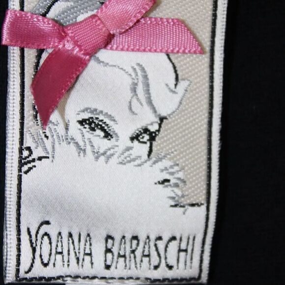 YOANA BARASCHI BLACK WITH IVORY CROCHET LACE SIZE M SLEEVELESS SWEATER DRESS - Picture 7 of 7